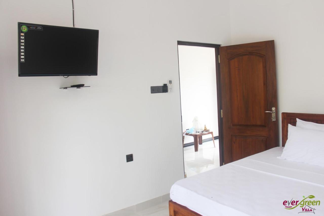 Ever Green Villa Negombo Esterno foto